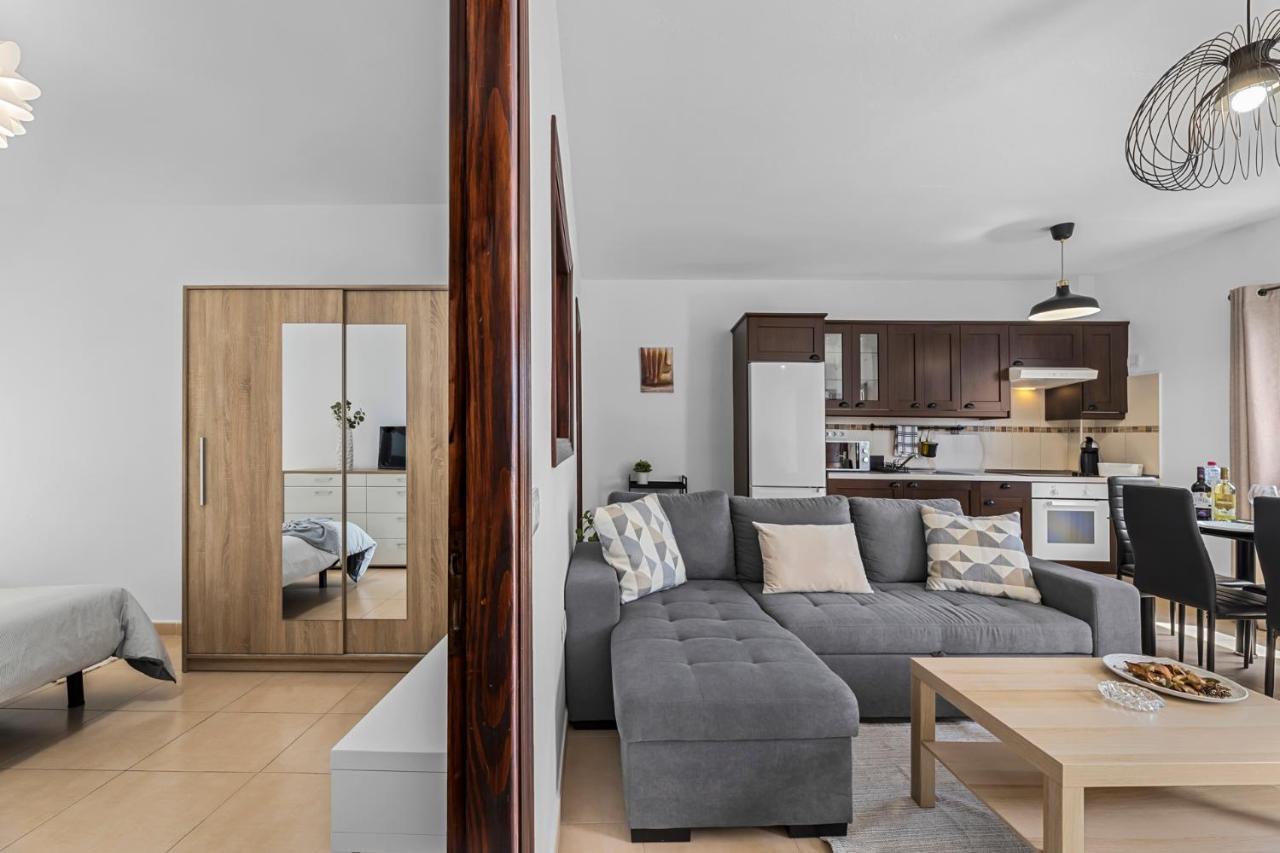 Home2Book Charming Apartment Tinajo, Wifi La Santa Esterno foto